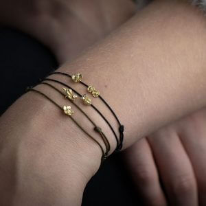 lene-vibe_b—-_bracelet_model