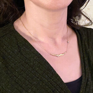 k-mita_SD-060NC_seaside-pendant_on-neck