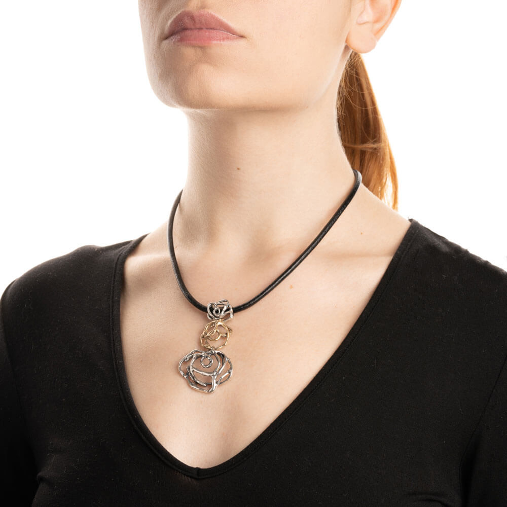mandile-gioielli_CR112_rose-pendant-925-silver-and-bronze_model