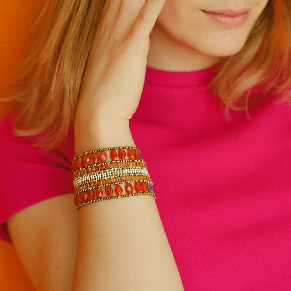 ziio-jewels_ZBRC013_translucide-cornaline-bracelet_model