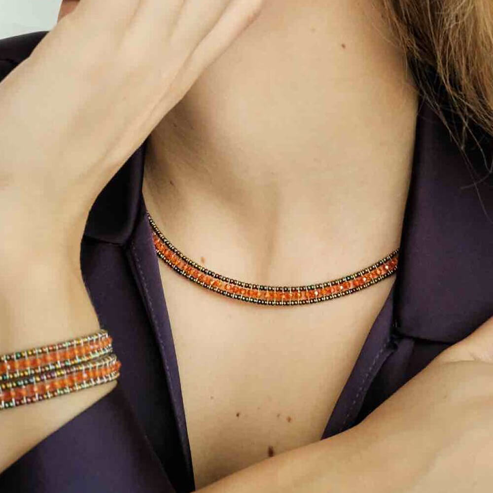 ziio-jewels_ZN006_giro-zirco-orange-necklace_model